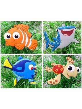 Finding Nemo Ornament Set with Dory, Squirt and Friends